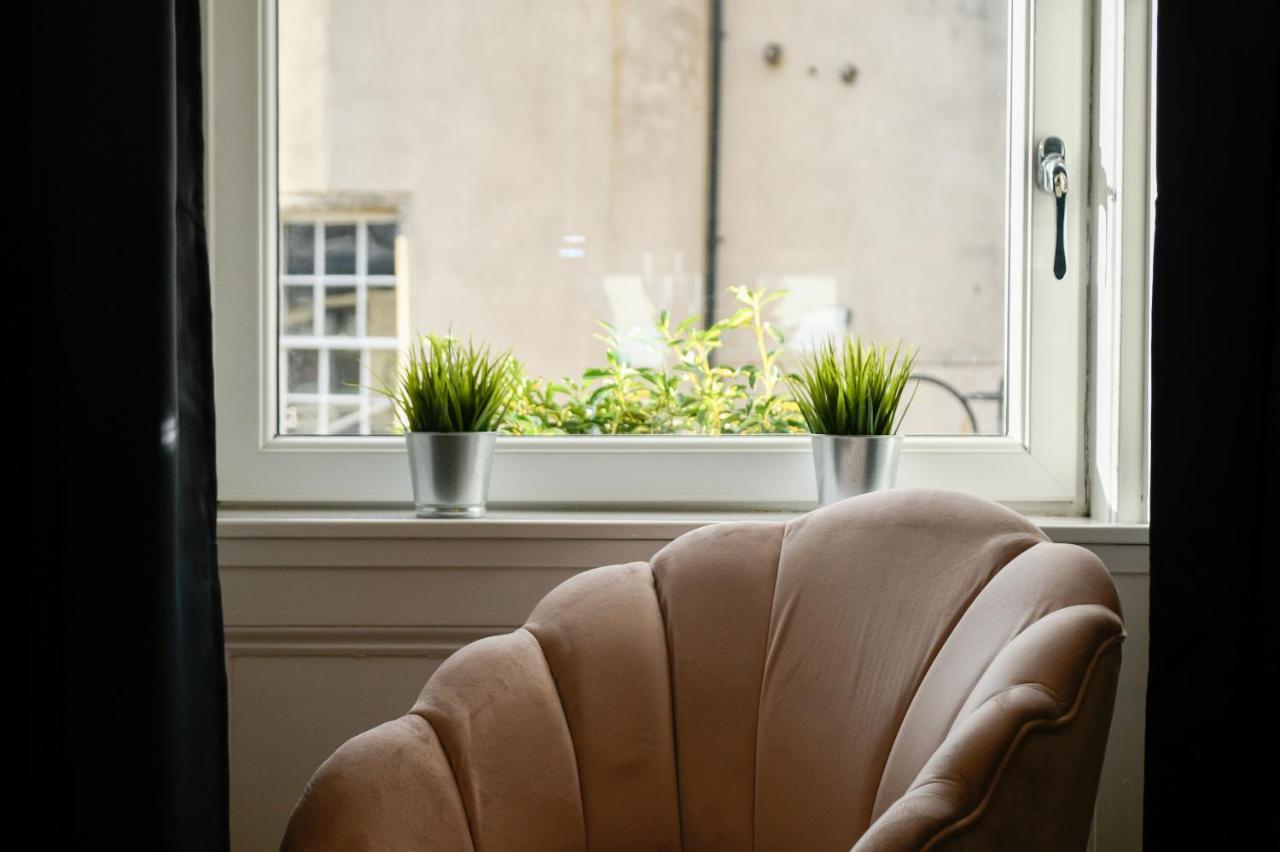 The Gallery Apartment - Oban Town Centre Apartment, Walkable To Ferry Terminal Exterior foto